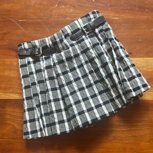 Zara Black and White Skater Mini Skort